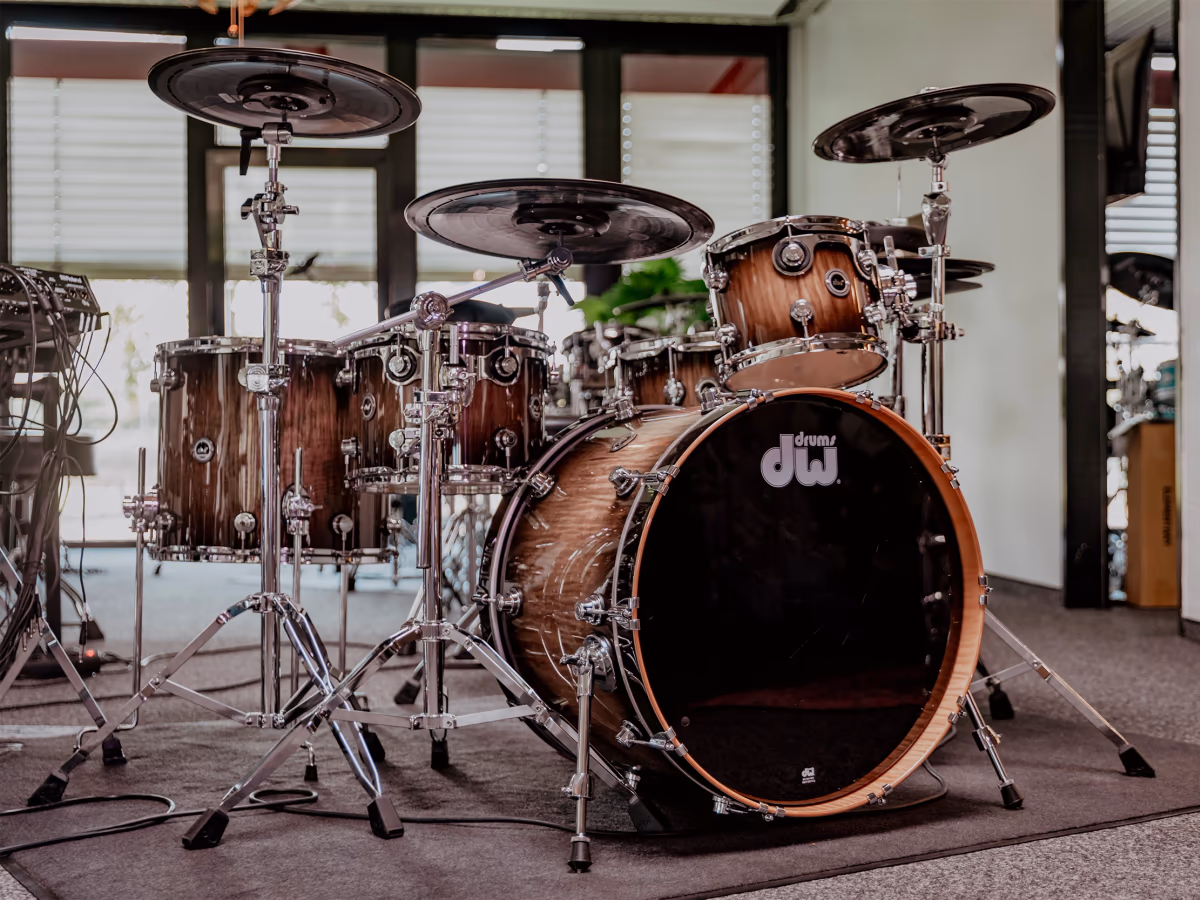 DW DWe hybrid drum kit