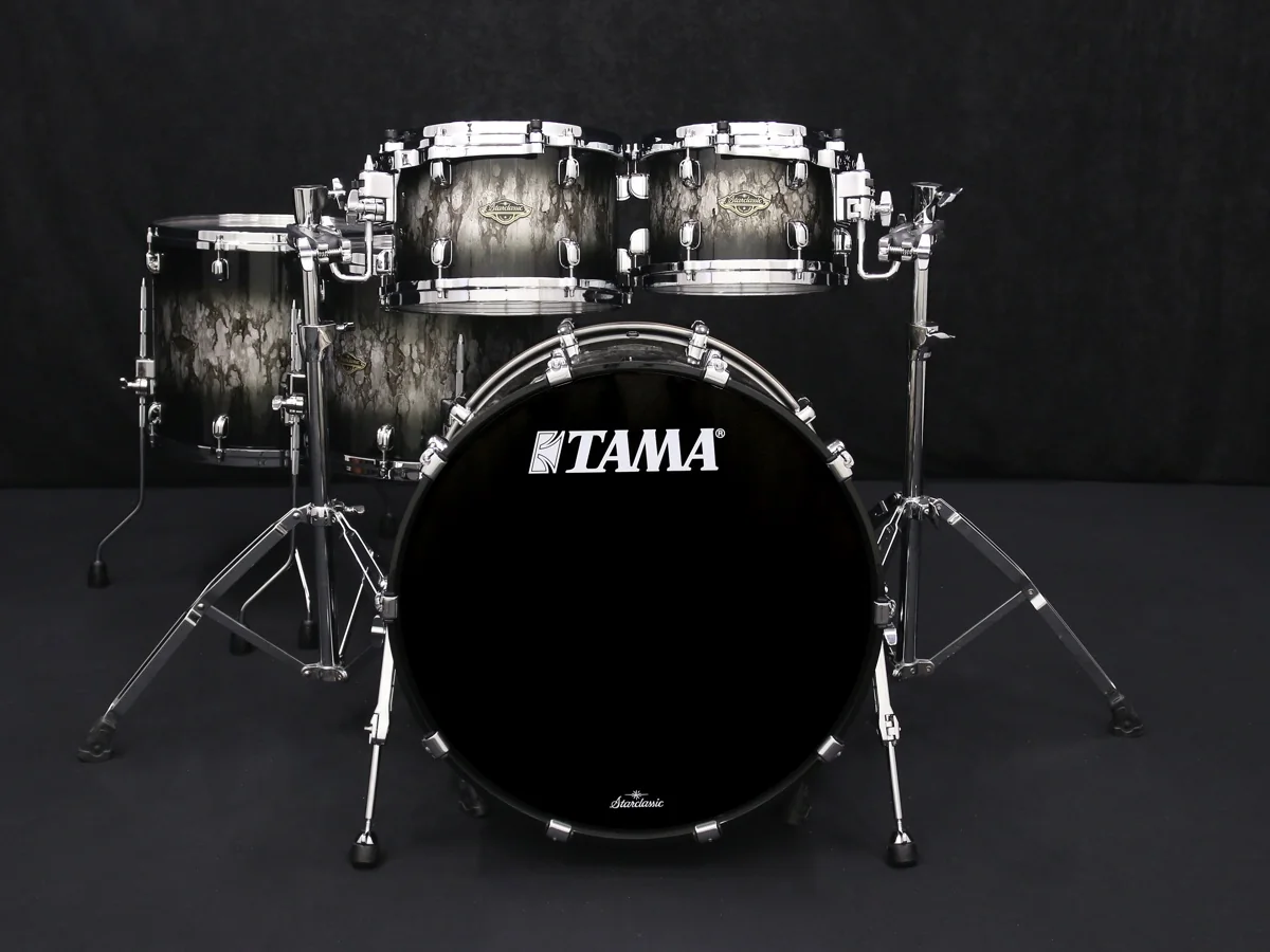 Tama Starclassic Walnut/Birch Molten Platinum Burst front view